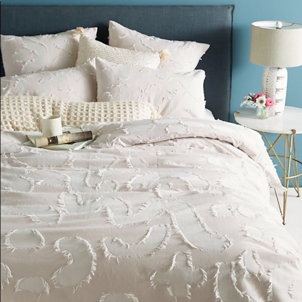 Anthropologie Woven Molena Bedding